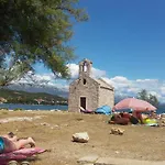 公寓 Vuk 珀塞达耶