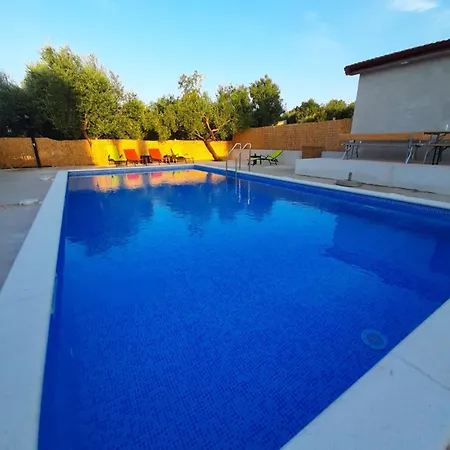 Apartment Vuk *