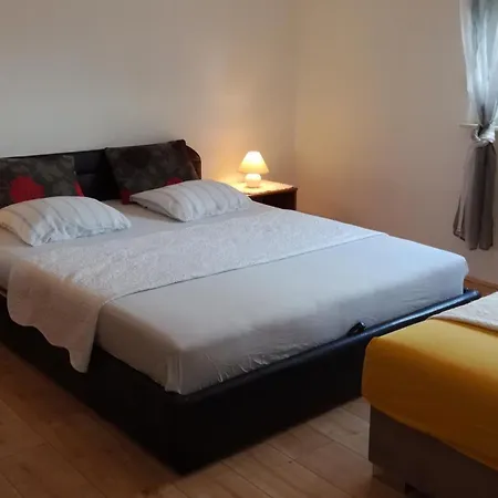 Vuk * Posedarje