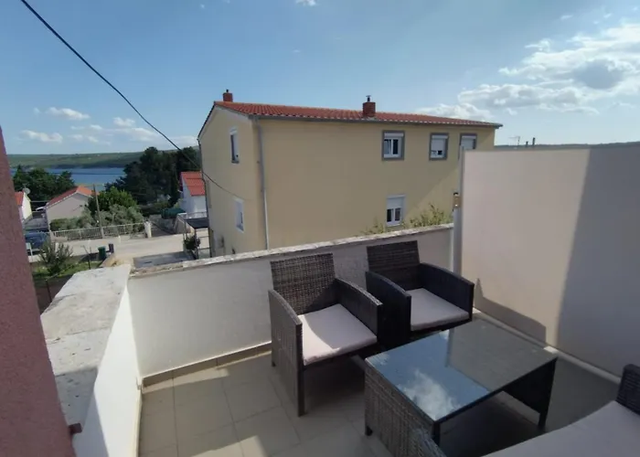 Vuk Apartman *
