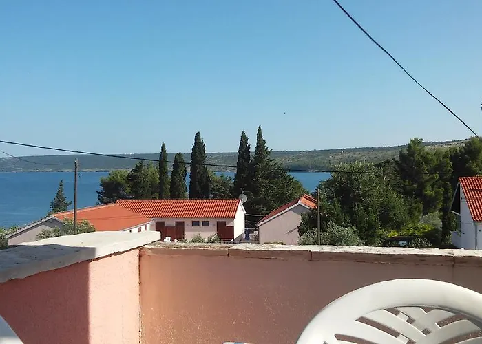 Vuk Apartman Posedarje