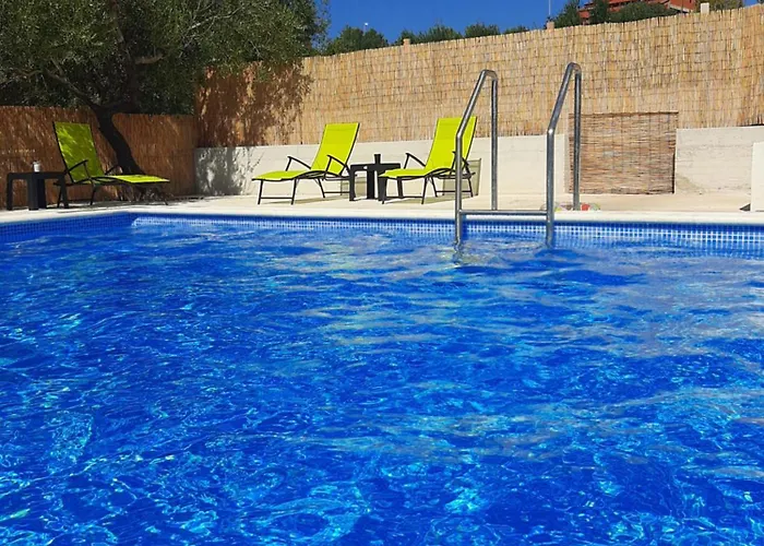 Vuk * بوسيدارجي